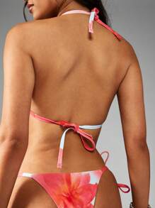MISSGUIDED Conjunto de bikini triangular con estampado floral, Bottom con atadura en los laterales y cuello de halter, traje de baño de dos piezas para verano, playa, vacaciones, fiestas en la piscina y vestimenta para la playa