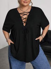 SHEIN CURVE+ Áo thun ren buộc dây phía trước gợi cảm, thích hợp cho mùa hè, trang phục mùa hè cho nữ, phong cách miền Tây cho nữ, phong cách Y2K, phong cách Rave. - màu đen - Xem 6