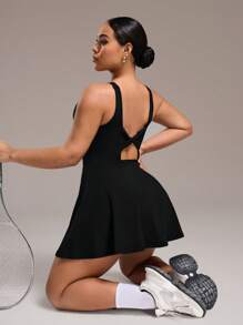 Easithlete Plus Size Women Solid Color Pocketed Casual Fitness Sports Camisole Dress