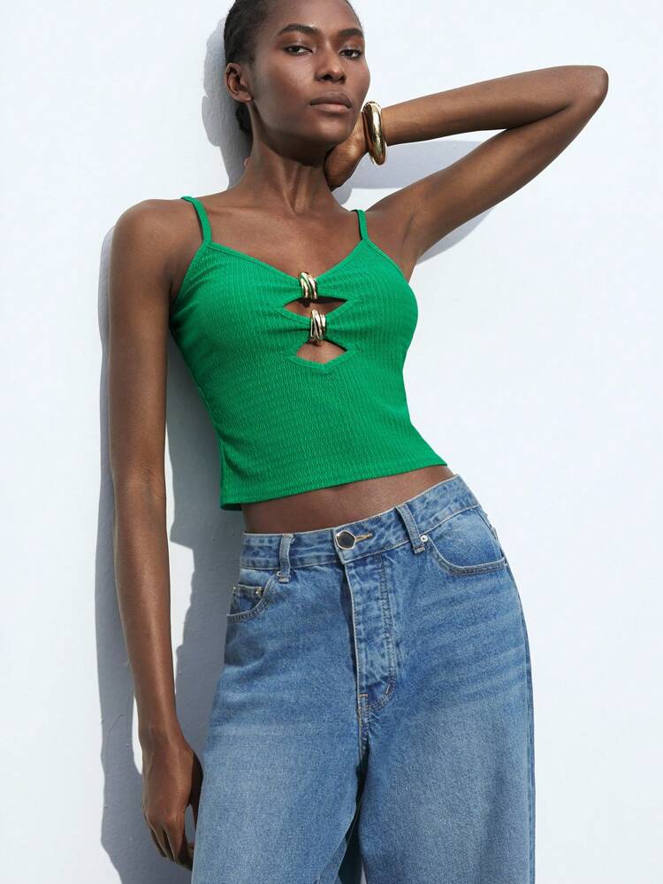SHEIN Maija 2015 Summer New Arrivals Modern Elegant Business Casual Graduation Brunch Wedding Guest Daily Versatile Front Keyhole Hollow Out Metal Decor Slim Fit Bohemian Vacation Sexy Chic Green Easter Music Festival Women Camisole Top Easter Airport For Women