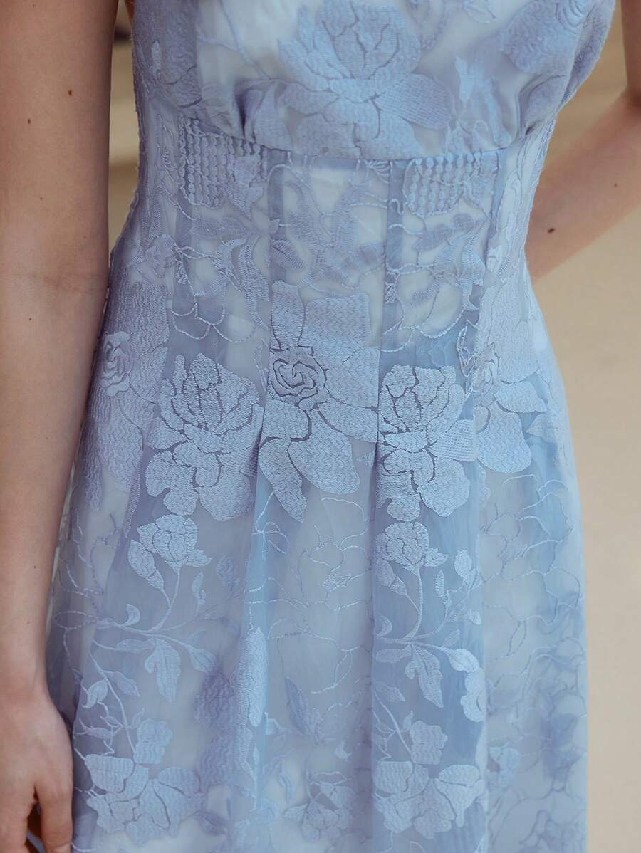 MOTF STUDIO فستان خط أ مطرز بالزهور