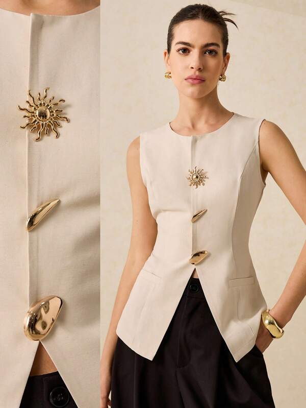 Poéselle Women Metal Decor Sleeveless Round Neck Fashion Top