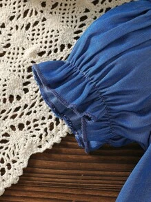 SHEIN Baby Girls Solid Blue Round Neck Short Sleeve Top And Matching Shorts Set, Minimalist Style, Fitted Silhouette, Suitable For Outdoor Play And Comfortable Home Wear, Convenient Daily Outfit For Infants - Blue - View 3