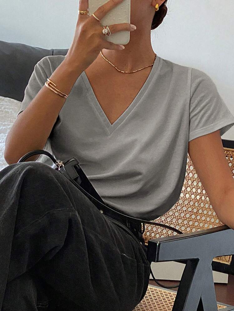Women's Solid Color V-Neck Short Sleeve Casual Loose T-Shirt