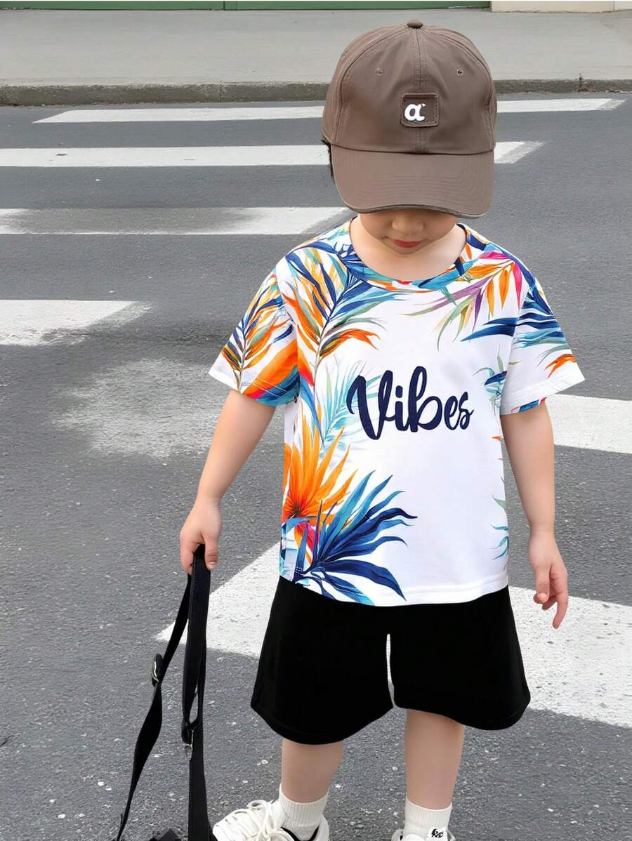 Summer,Holiday,TravelerYoung Boy Summer Casual Floral Print T-Shirt And Shorts Set - White - View 1