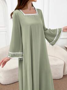 Al Najma 优雅方领喇叭袖串珠花卉装饰女式连衣裙 - 薄荷綠 - 查看 5