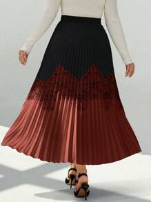 SHEIN Unity Plus Size Elegant Contrast Color Patchwork Retro Print Pleated A-Line Skirt, Autumn Maxi Women Fall Cloth For Women - Multicolor - View 2