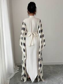 Rafferiza Vestido de Mujer con Estampado Retro Elegante, Cuello Mao, Mangas Murciélago, Cintura Ceñida y Bajo Asimétrico - Albaricoque - Ver 3