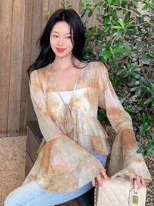 DAZY 1 Stück Damen Bluse mit Blume Muster, Rüschensaum und weiten Ärmeln, eleganter Urlaubsstil für den Sommer, Langarmoberteil