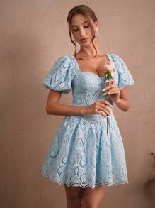 Savoree Vestido de verano romántico y elegante para mujeres con mangas abullonadas, diseño de tórax calado en forma de corazón, detalle de cintura anudada, bajo con volantes, atuendo ideal para festivales, salidas y vacaciones