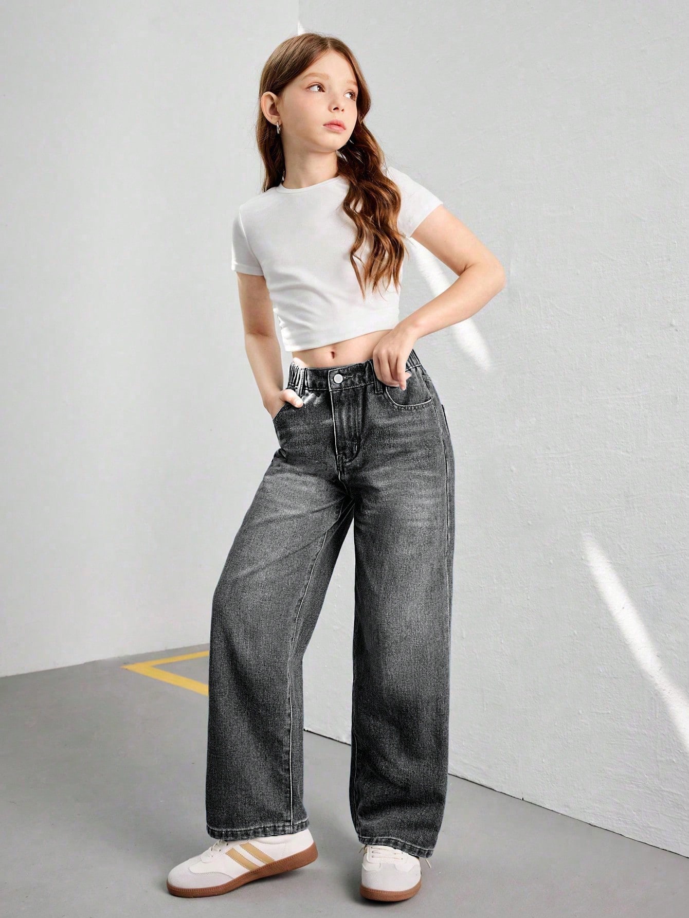 SHEIN بنطلون جينز واسع سترايت كاجوال للفتيات المرا...