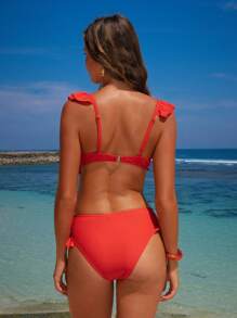 Swim Mod 女士海滩度假纯色荷叶边短款上衣和荷叶边侧系带比基尼套装，夏季服装 - 紅色 - 查看 2