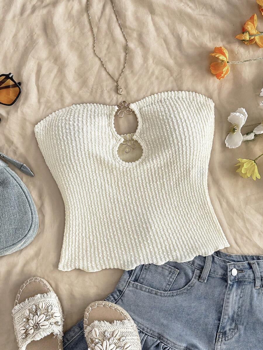 Soleia Women Vacation Cropped Cami Top With Textured Fabric, Front Cut-Out And Metal Flower Button Decor, Fitted And Shortened, Sexy & Fashionable For Party, Date, Leisure Beach Holiday - Beige - View 1