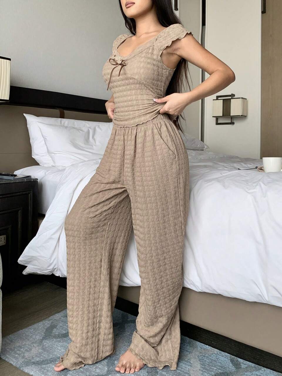 Women's Lightweight Textured Lace Patchwork Pajama Set