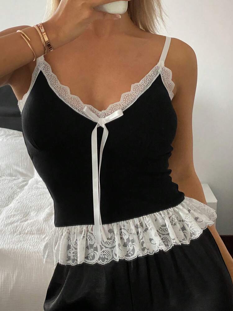 Sweet Contrast Color Lace Trim Self-Padded Camisole Top For Women Sleepwear Pajama