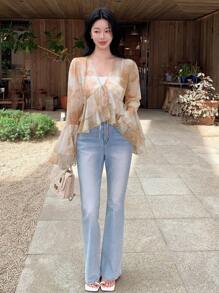 DAZY 1 Stück Damen Bluse mit Blume Muster, Rüschensaum und weiten Ärmeln, eleganter Urlaubsstil für den Sommer, Langarmoberteil