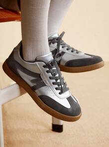 CUCCOO EASI Women's Retro Versatile Sports Shoes, Platform Thick Bottom Casual Fashion Sneakers, White