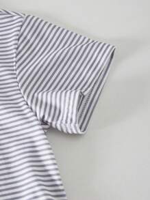 1pc Girls Casual Round Neck Short Sleeve Striped Loose T-Shirt & Elastic Waist Pompom Jacquard Cake Skirt Set, Perfect For Daily Wear