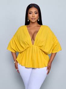 SOLERSUN New Spring And Summer Plus Size Women's Solid Color Vacation Loose Casual Outing V-Neck Pleated Ruffled Bat Wing Sleeve Short-Sleeved Shirt, Casual Tops