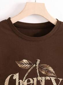 Rovax Kaos Wanita Ukuran Besar Motif Leopard & Cherry Leher Bulat Lengan Pendek - Coffee Brown - View 4