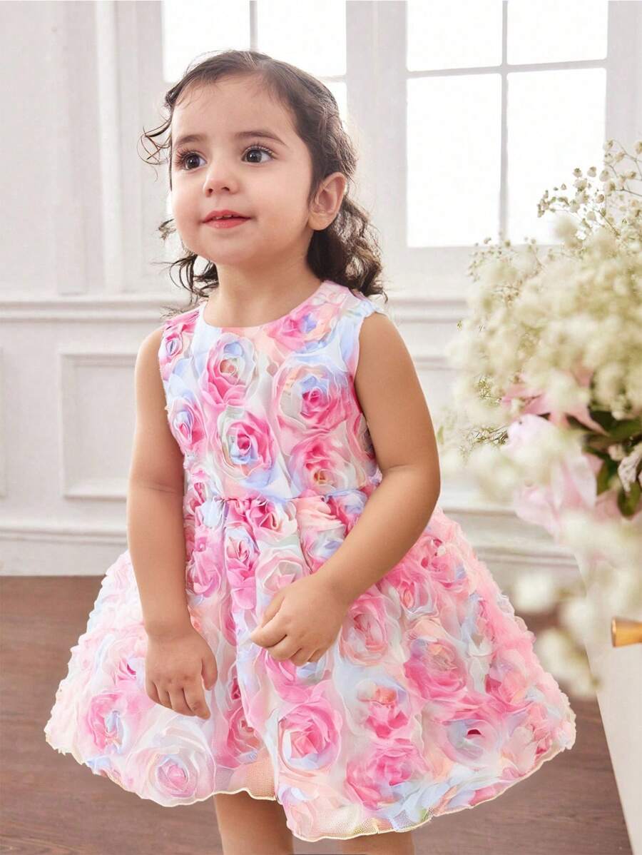 SHEIN Babygirl 可爱优雅粉色花卉印花网眼覆盖夏季连衣裙 - 粉色 - 查看 1