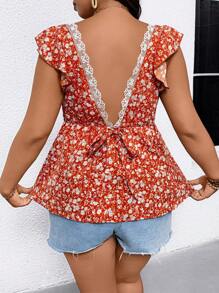 SHEIN Clasi Blusa holgada sin espalda con cordón en la espalda, con detalles de encaje y estampado floral rojo romántico en tallas grandes para mujer - Rojo - Ver 1