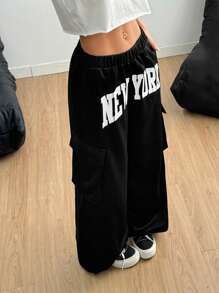 SHEIN ICON Pantaloni sportivi a vita bassa con stampa a lettere Y2K neri, adatti allo stile athleisure, minimalisti e di moda, ideali per l'estate