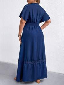 SHEIN LUNE Đầm thường ngày cổ chữ V màu trơn cỡ lớn cho nữ, tay ngắn, thích hợp cho mùa hè - màu đen - Xem 2