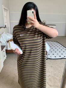 Dazy Plus Vestido Oversize de manga larga con cuello redondo y rayas