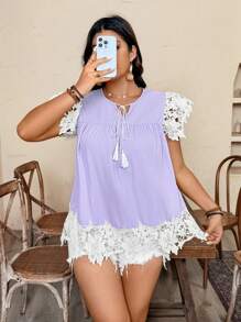 SHEIN LUNE Camisa informal de estilo rural para mujer de talla grande, nueva llegada con cuello redondo, lazo, contraste de color y parche floral, para primavera/verano