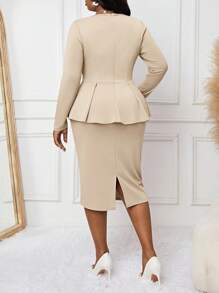 Fleurora Autumn And Winter Elegant Plus Size Wedding Valentine's Day Purple Knitted Long Sleeve Blazer & Skirt Co-Ord Set - Apricot - View 2