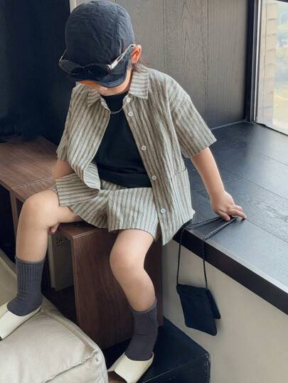 Dazy Kids 年轻女孩简约休闲日常装 2 件短袖衬衫和短裤套装