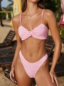 SHEIN Swim Roupas de praia de verão para mulheres, tecido de textura floral, conjuntos de biquínis fofos com frente torcida - Rosa - Ver 5