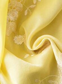 SHEIN LUNE Áo sơ mi cổ tròn thêu hoa phong cách Trung Hoa mới thanh lịch cỡ lớn - Màu vàng - Xem 3