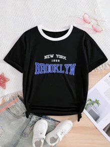 Women's Black Slim Fit T-Shirt With Brooklyn Letter Print, Fashionable Casual Minimalist Style, Suitable For Spring, Summer And Autumn, Pairs Well With Jeans For Casual Look