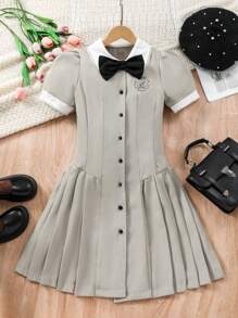 青少年女孩拼色纽扣前褶休闲连衣裙，英式风格
