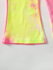 2 件套女婴休闲扎染短上衣和喇叭裤套装，春夏