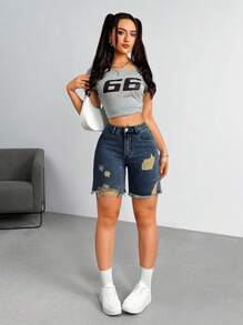 SHEIN EZwear Women's Casual Dark Wash Denim Shorts: Ripped Detailing And Short Length For A Summer Look - Dark Wash - View 3