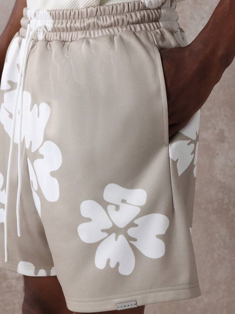 Shorts mit tiefem Schritt und Hawaii-Blumenmuster