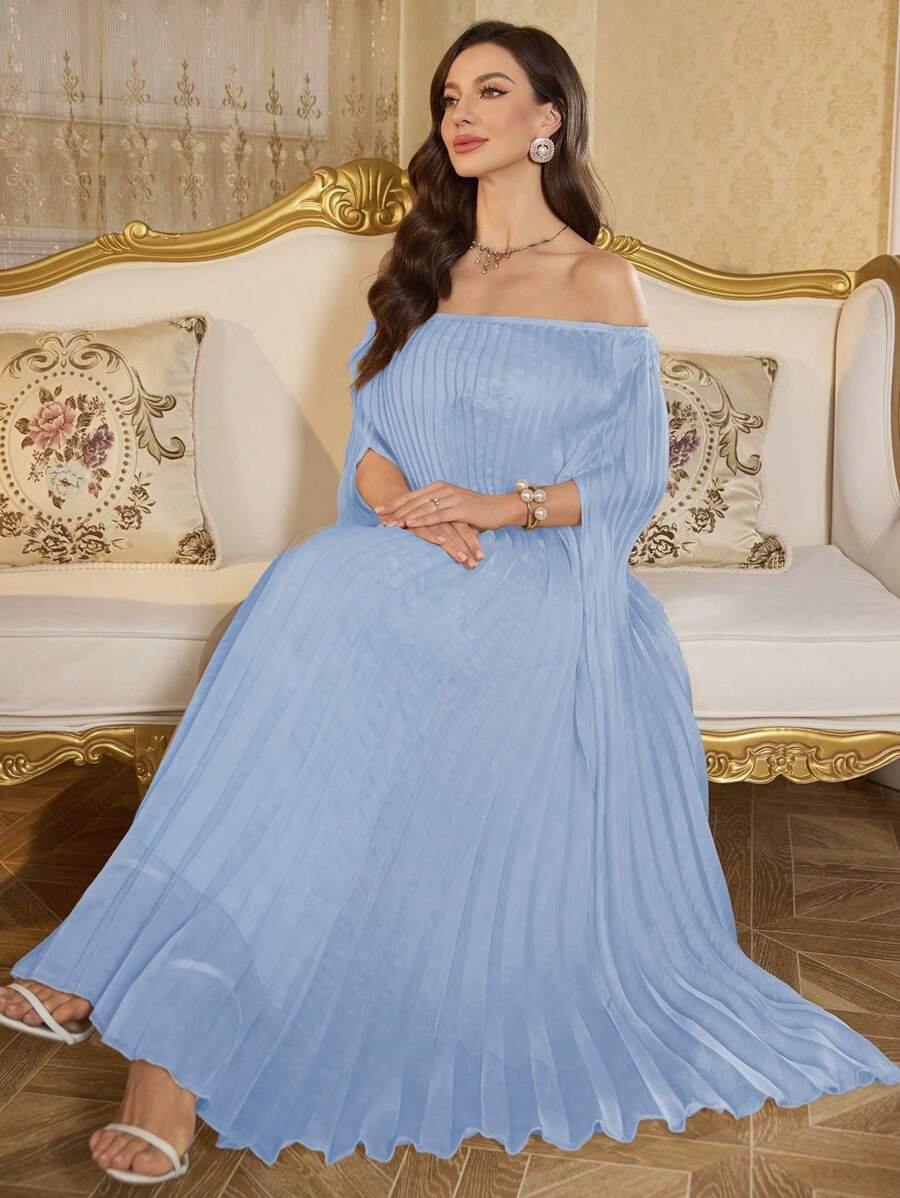 SHEIN Clasi مجموعة قطعتين للنساء ذات الكتف المكشوف، ملابس علوية أساسي بأكمام طويلة وتنورة صغيرة ذات طيات - الأزرق - مشاهدة 1