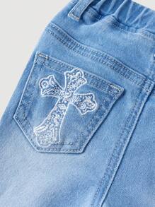 SHEIN Spodnie dzwony dla niemowląt/dziewcząt w stylu vintage w kolorze niebieskim z denimu z haftem krzyżykowym na dole - Średni jeans - Zobacz 3