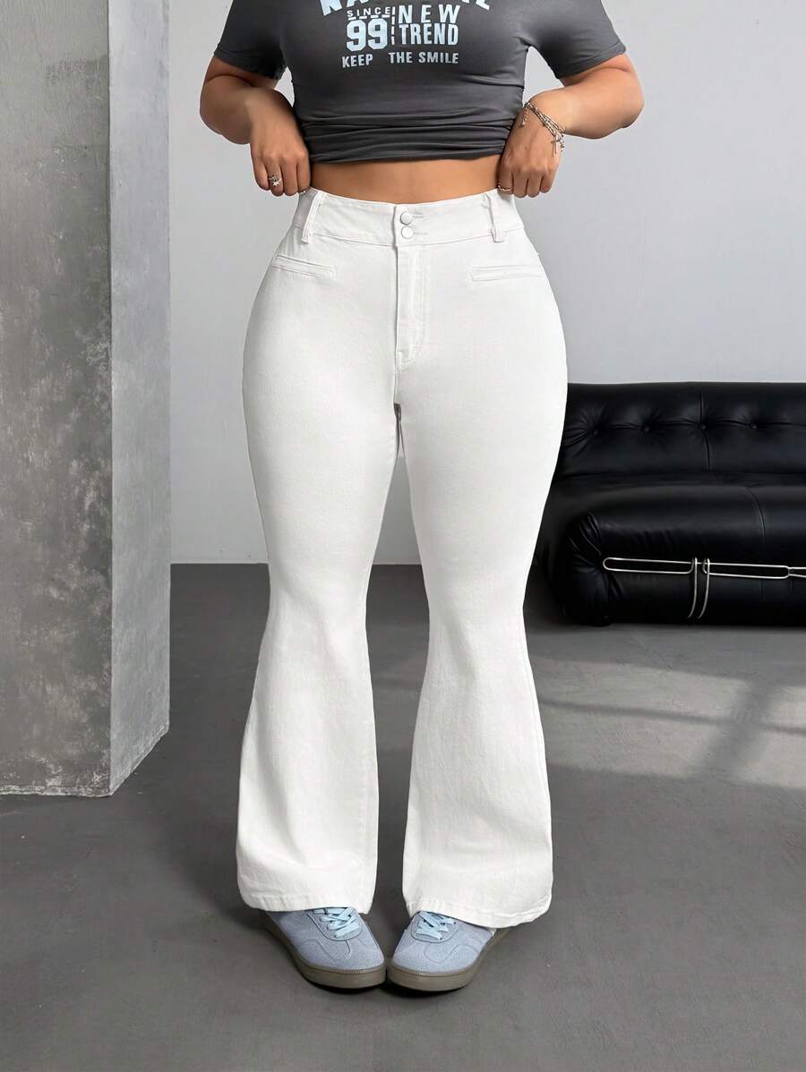 SHEIN ICON Plus Size Casual Versatile Solid Color Slim-Fit Flared Jeans - White - View 1