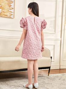 SHEIN Vestido princesa de manga corta con flores 3D de unicolor para niñas preadolescentes - Rosa Pálido - View 2