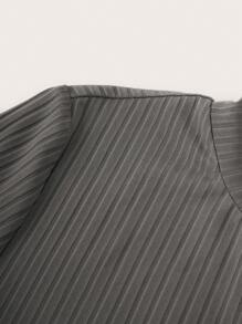 SHEIN BASICS Casual Solid Knit Round Neck Short Sleeve Slim Fit Plus Size T-Shirt - Dark Grey - View 3