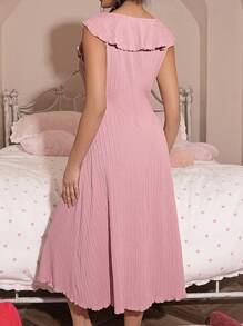 Ladies' Handmade Flower Decor Waistline Jacquard Flounce Hem Scoop Neck Nightgown - Pink - View 2