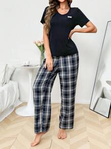 SHEIN 大 U 领装饰短袖上衣和休闲贴片印花裤睡衣套装 - 黑色 - 查看 5