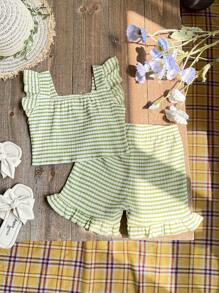SHEIN Vintaside Kids Baby Girl Striped Print Ruffle Trim Wrinkled Top With Shorts - Green - View 2