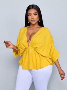 SOLERSUN New Spring And Summer Plus Size Women's Solid Color Vacation Loose Casual Outing V-Neck Pleated Ruffled Bat Wing Sleeve Short-Sleeved Shirt, Casual Tops