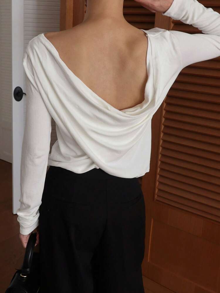 Women's Loose Fit Back Twist Long Sleeve T-Shirt