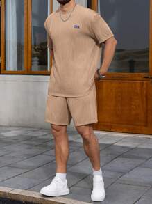 Manfinity Homme 2pcs/Set Plus Size Men Letter Printed Round Neck Short Sleeve T-Shirt And Shorts Set - Khaki - View 4